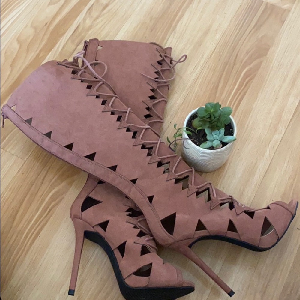 ShoeDazzle Pink suede zip up boot tie in front